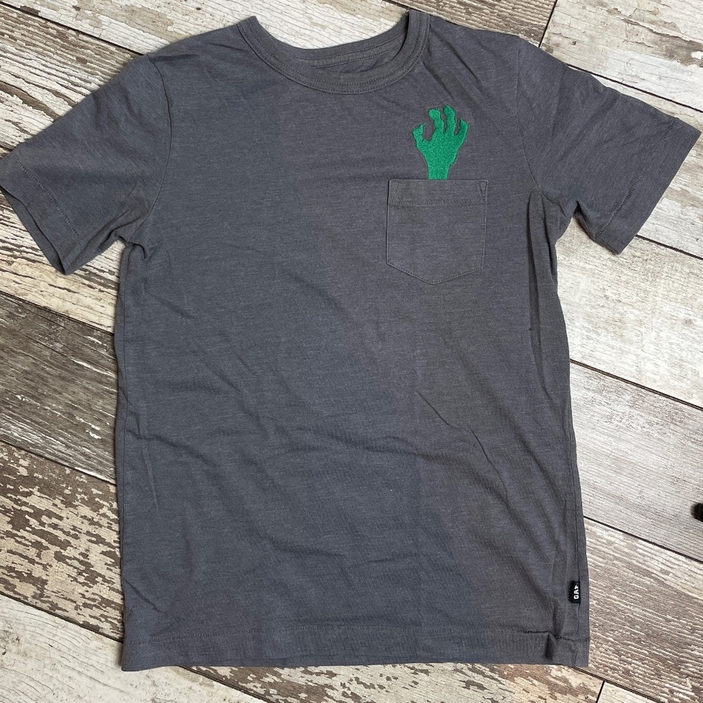 GAP Monster Hand Pocket Child T-shirt